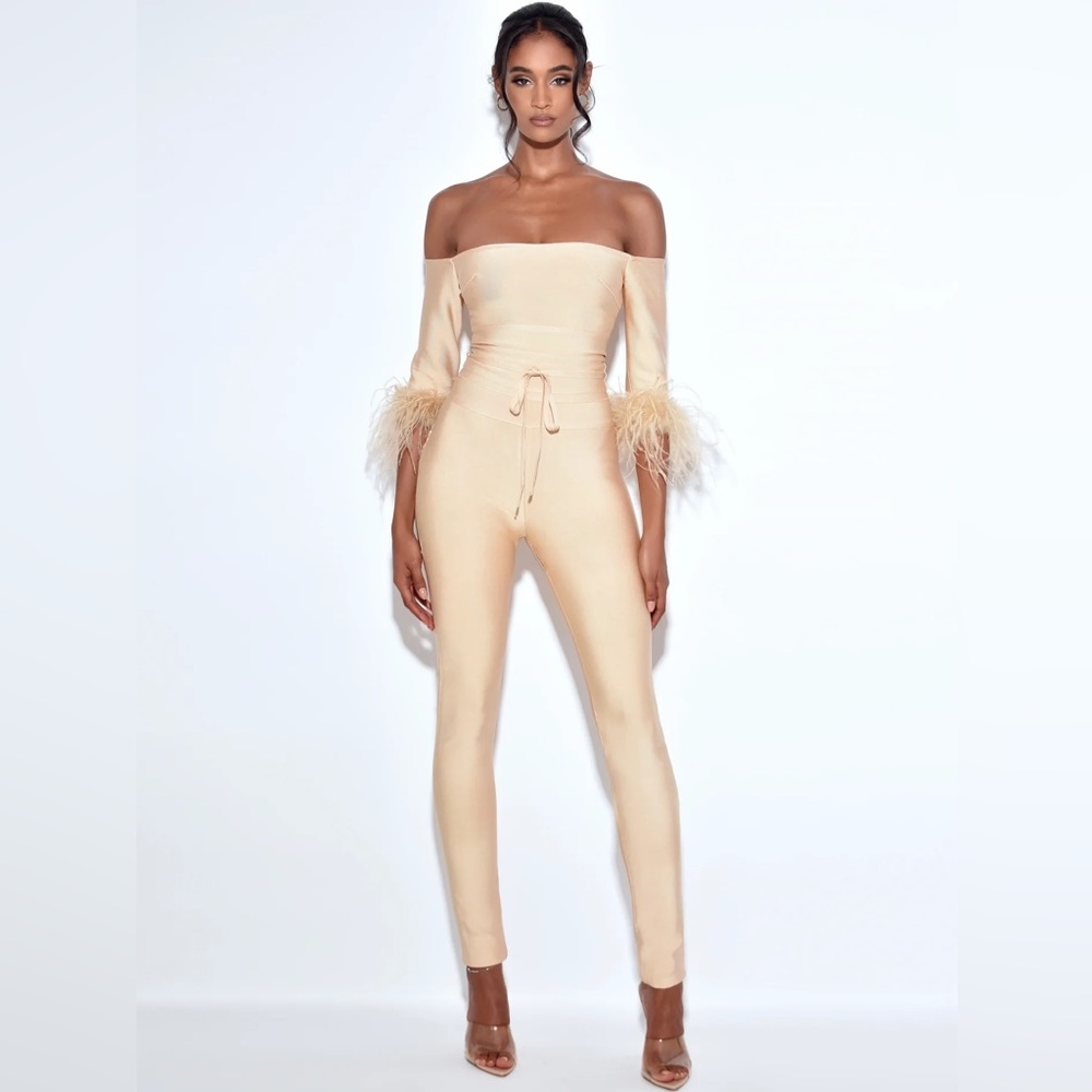 Miss circle feather jumpsuit